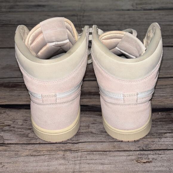 Size 9W/7.5M Jordan 1 Retro High OG Washed Pink (Women's) FD2596-600 - Picture 4 of 9